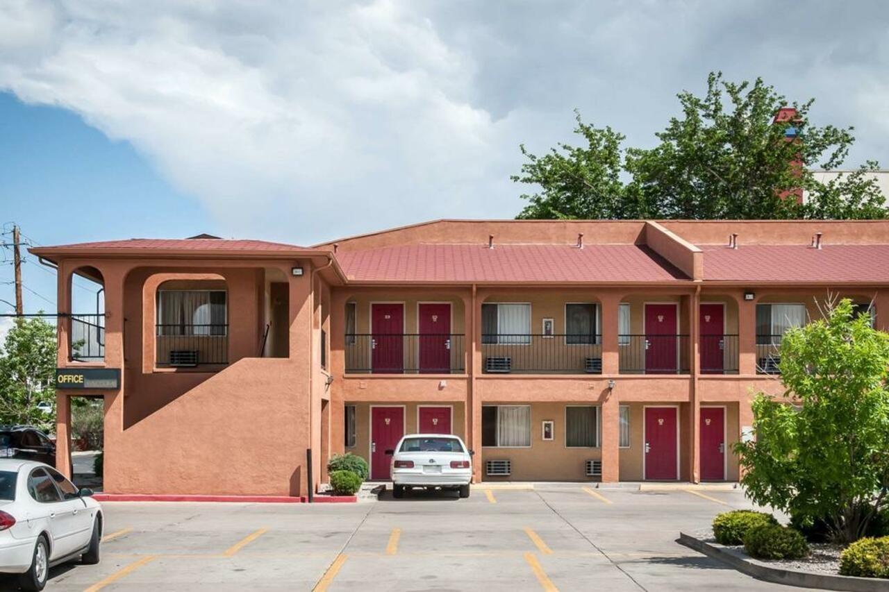 Econo Lodge Midtown Albuquerque Extérieur photo
